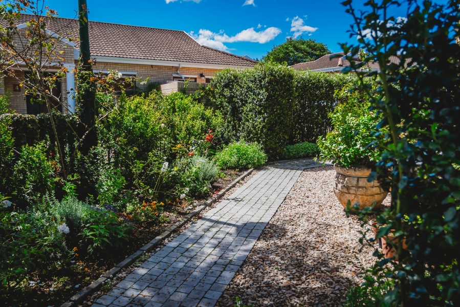 3 Bedroom Property for Sale in Camphersdrift Western Cape